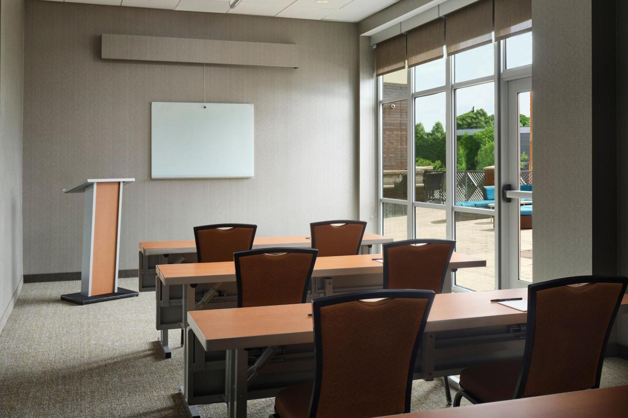 Springhill Suites By Marriott Pittsburgh Mt. Lebanon Exterior foto